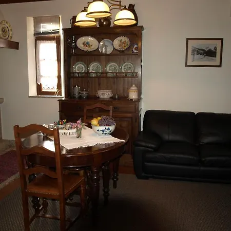 Casa De Riobom Суажу